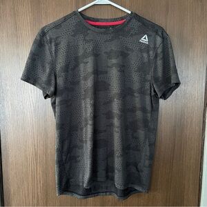 Reebok Men's Charcoal Camo Tee Athletic Shirt
